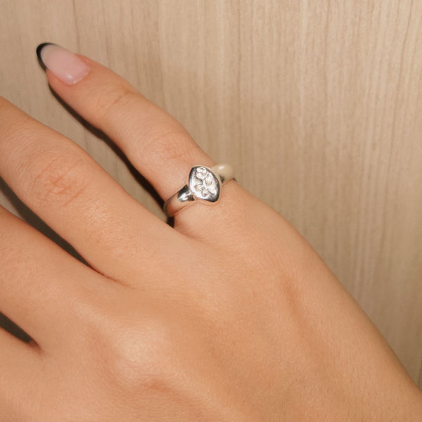 Anel Flor Dedinho Prata